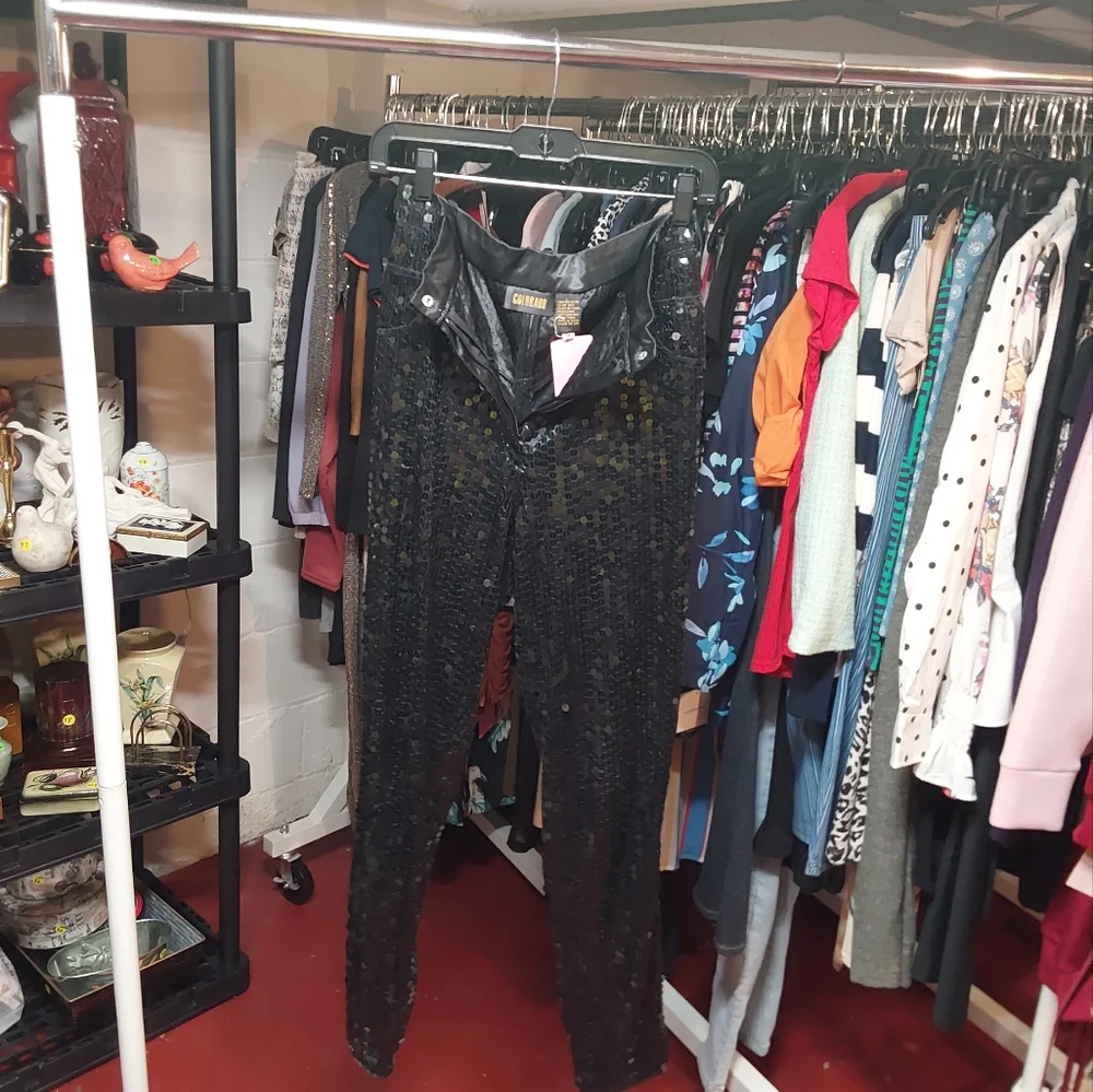 Pants - Picture 2 of 4